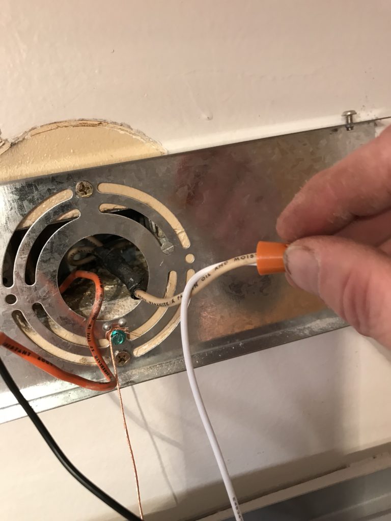connecting electrical wires new light fixture