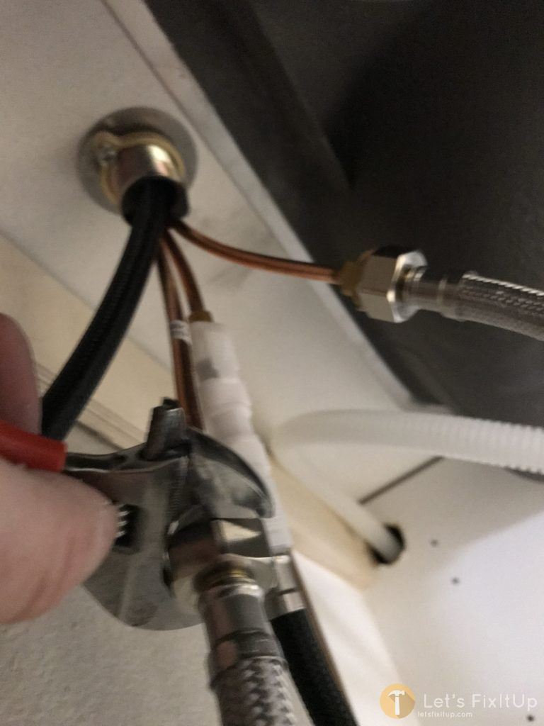 How to Install a Faucet