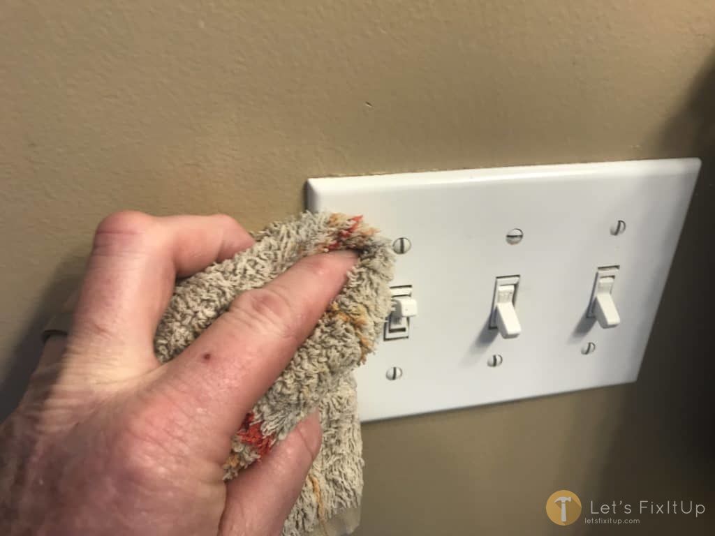 Cleaning Light Switches and Plates