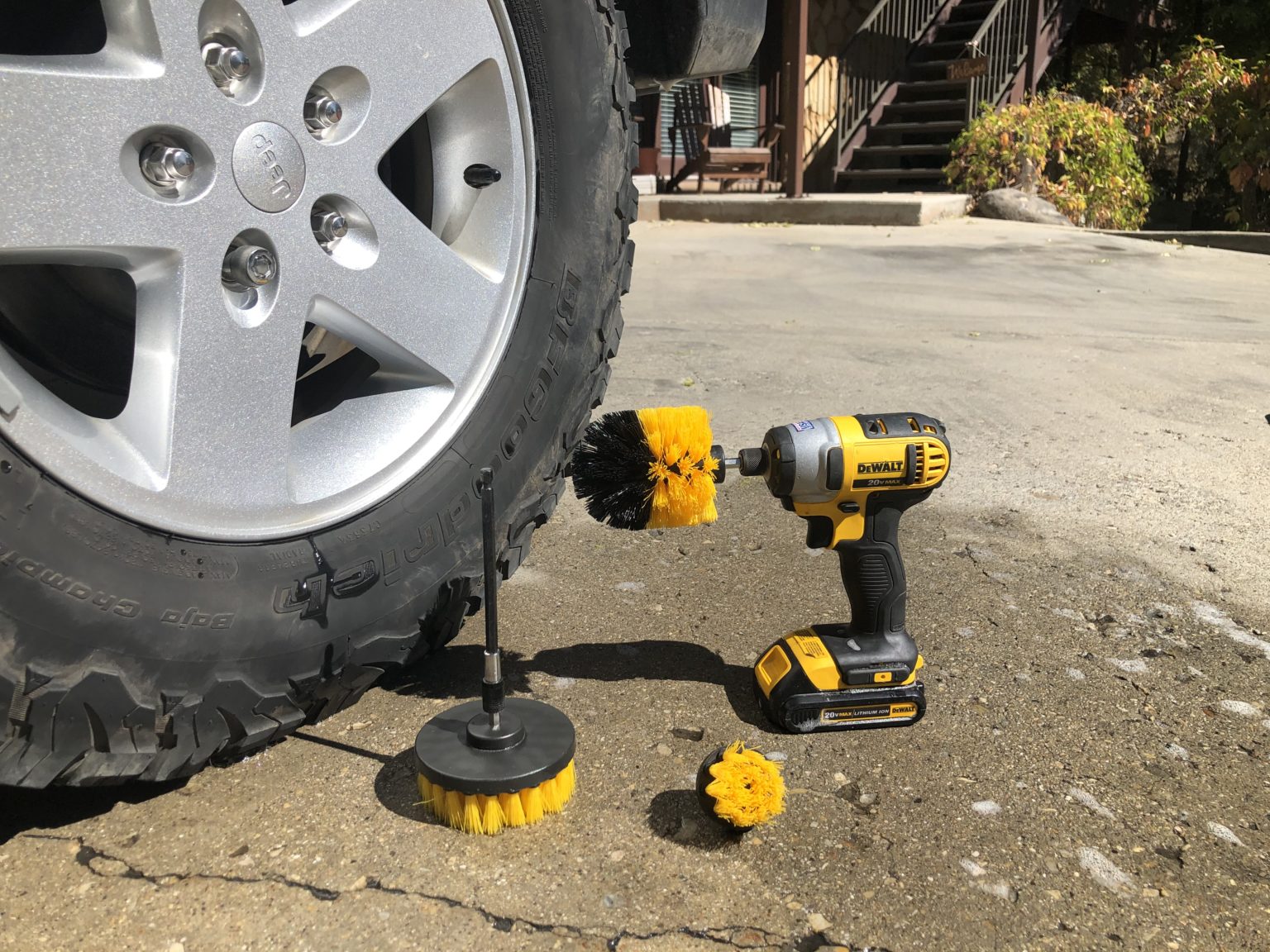 Electric Cleaning Brushes and Cordless Drill Power Scrubbing Kits A